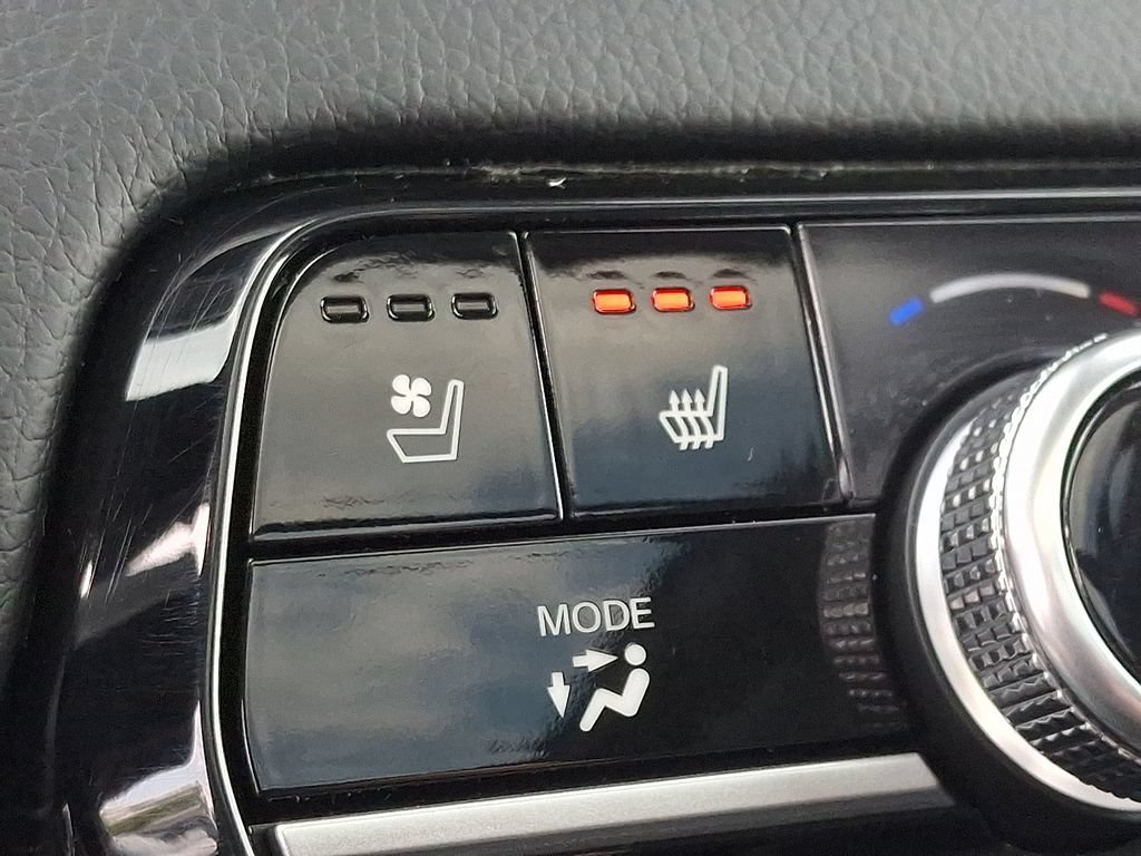 Used 2025 Honda Pilot Elite image 24