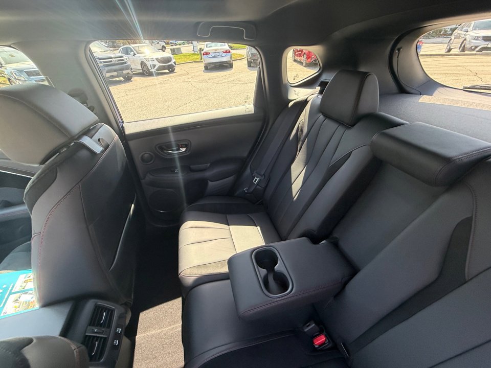 Used 2025 Acura ADX A-Spec image 33