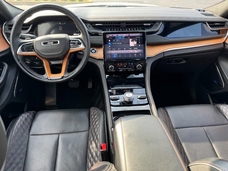 Used 2022 Jeep Grand Cherokee Summit image 13