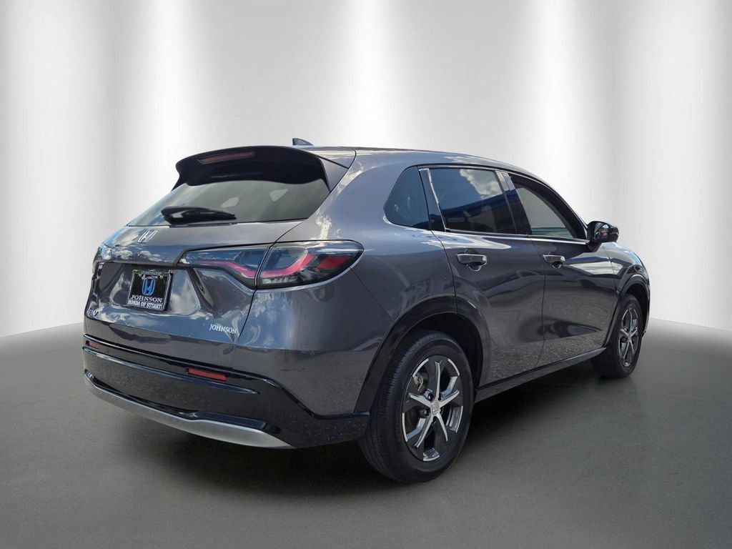 Certified 2024 Honda HR-V EX-L image 3