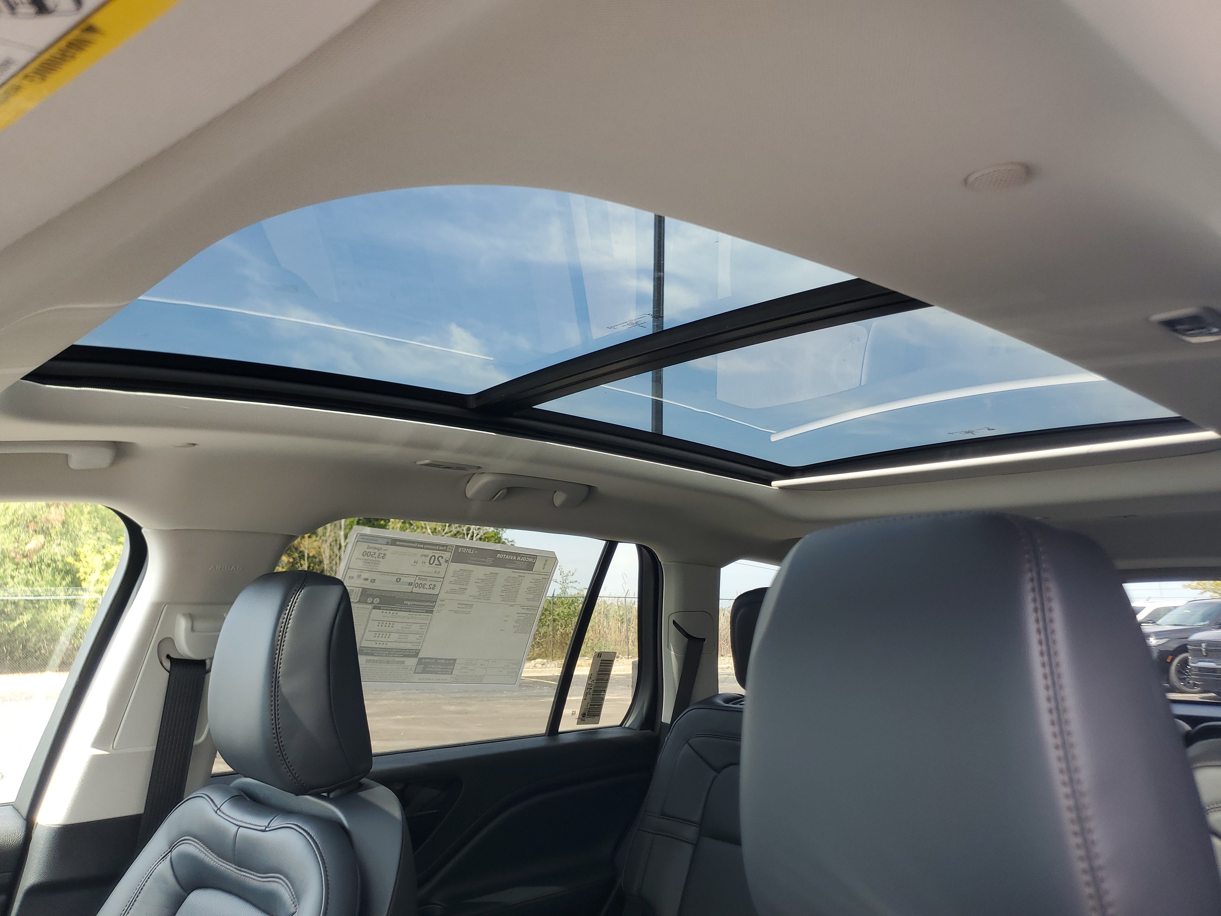 New 2027 Lincoln Aviator Reserve AWD/4WD image 10