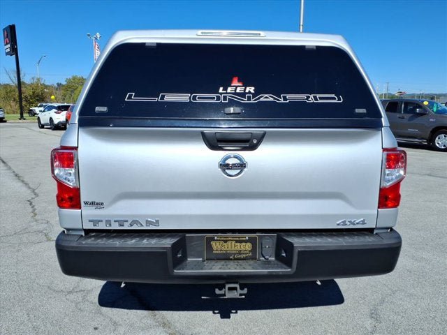 Used 2017 Nissan Titan S AWD/4WD image 6