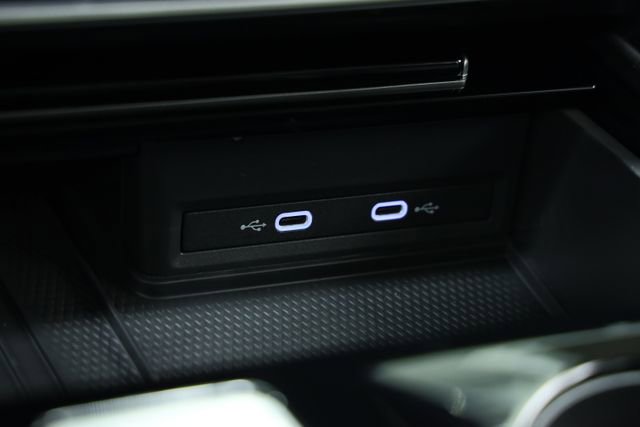 New 2025 Volkswagen Atlas SEL Premium R-Line image 27