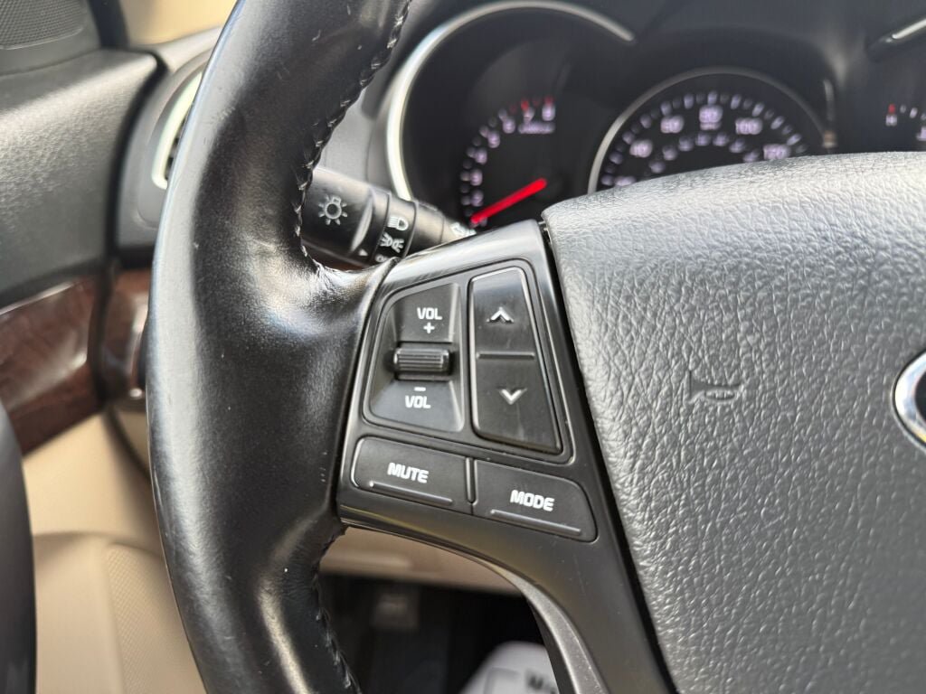 Used 2014 Kia Sorento LX FWD image 14