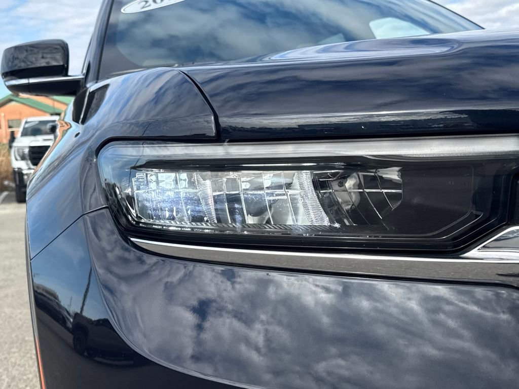 Used 2023 Jeep Grand Cherokee L Limited image 13