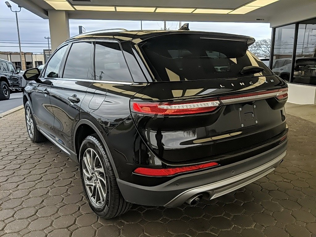 Certified 2022 Lincoln Corsair AWD w/ Equipment Group 101A image 7