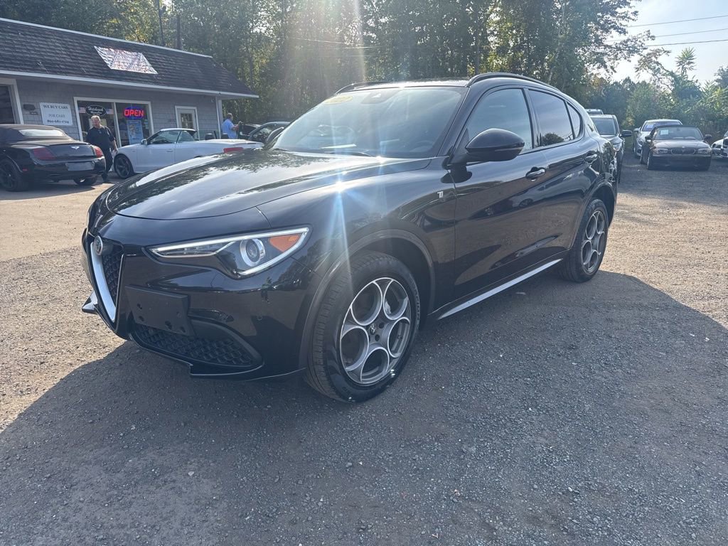 Used 2022 Alfa Romeo Stelvio Ti