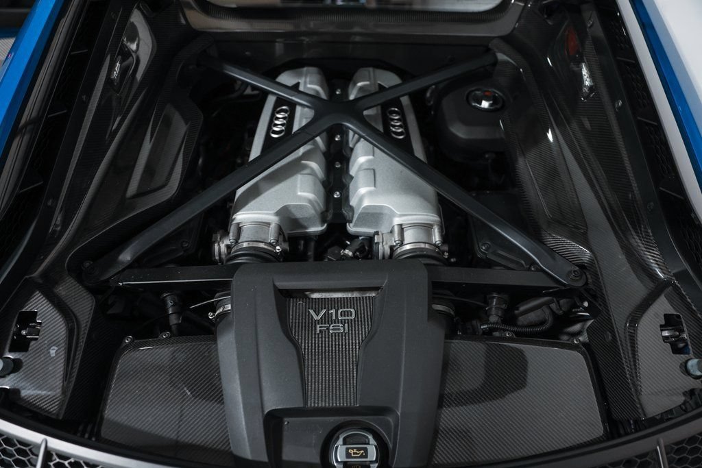 Used 2017 Audi R8 V10 plus AWD/4WD image 21