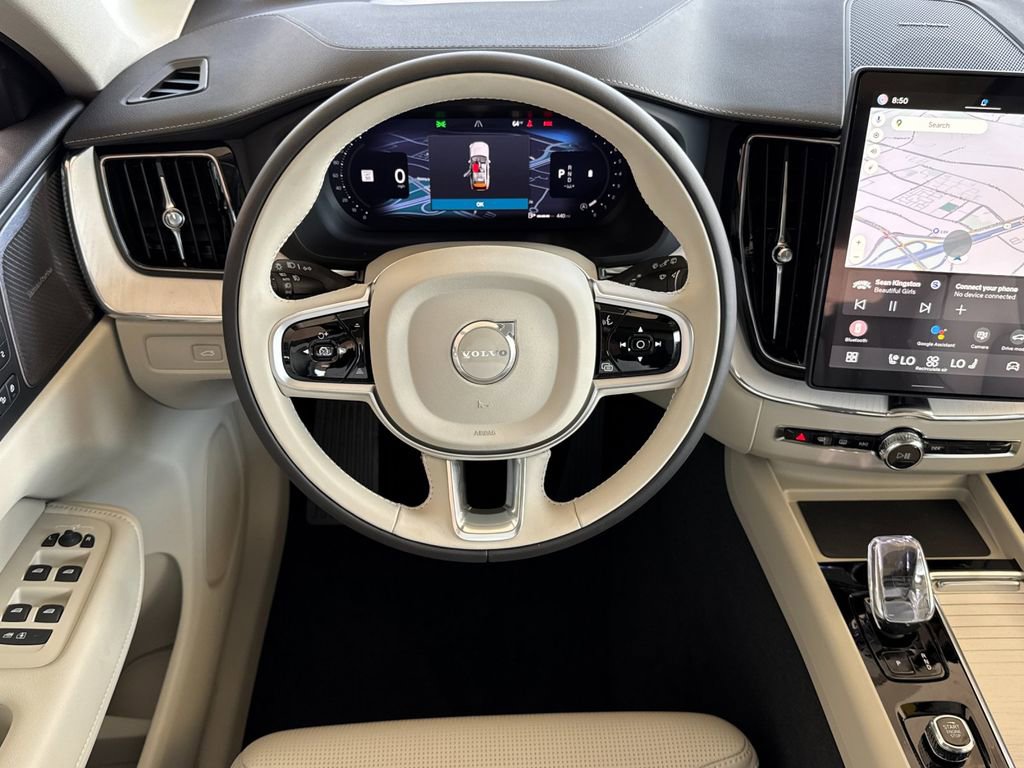 New 2026 Volvo XC60 B5 Ultra w/ Protection Package Premier AWD/4WD image 13