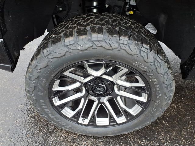 New 2026 GMC Sierra 1500 AT4 image 13
