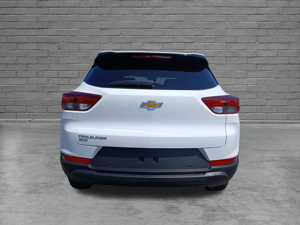 New 2026 Chevrolet TrailBlazer LS w/ LS Convenience Package AWD/4WD image 4