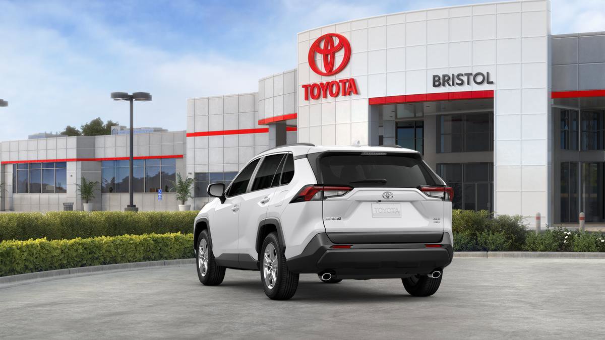 New 2025 Toyota RAV4 XLE image 22