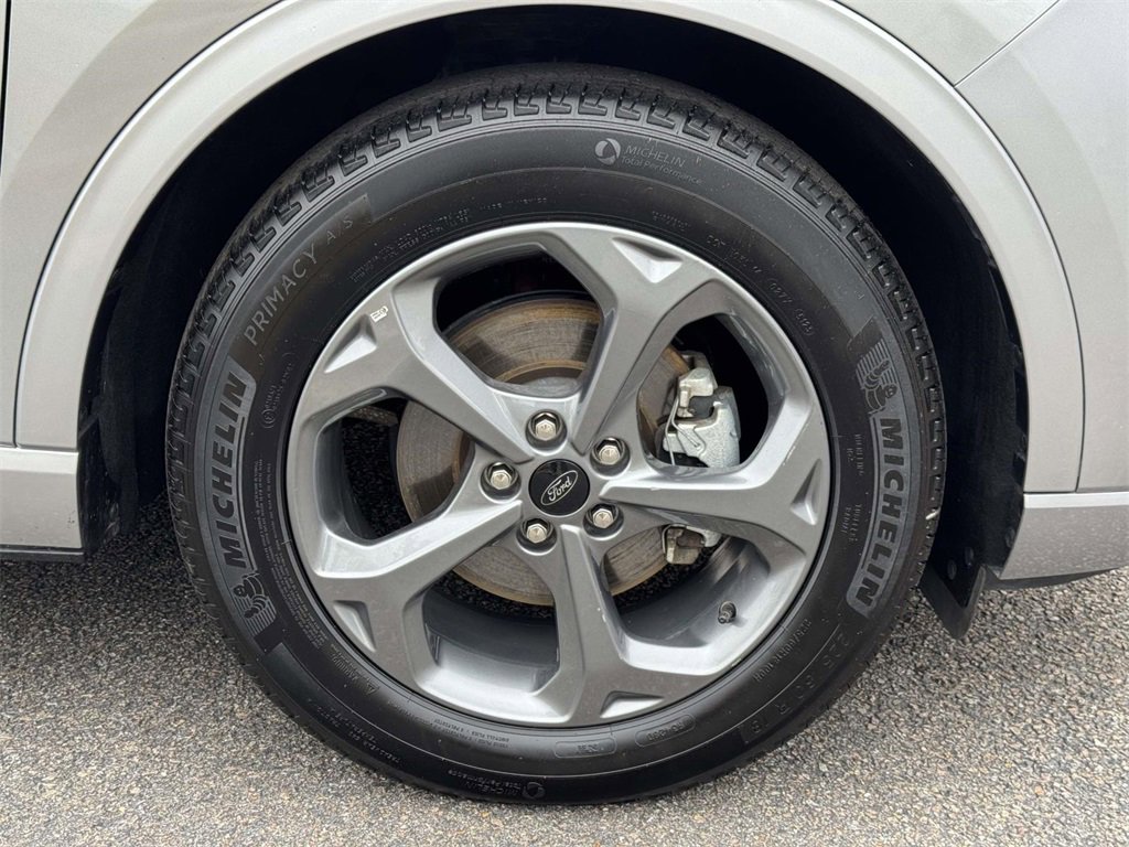 Used 2024 Ford Escape ST-Line w/ Cold Weather Package image 26