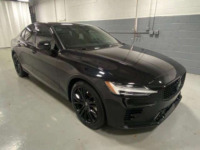 Used 2023 Volvo S60 T8 Ultimate AWD/4WD image 4