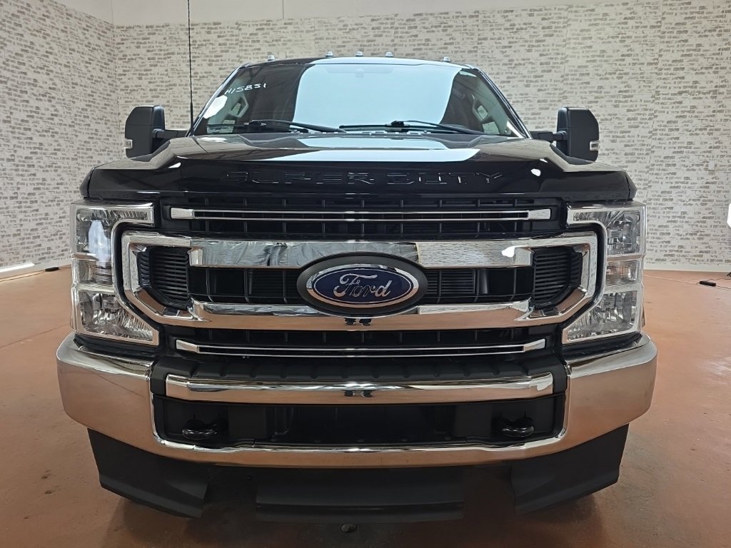Used 2022 Ford F250 XL w/ STX Appearance Package image 3
