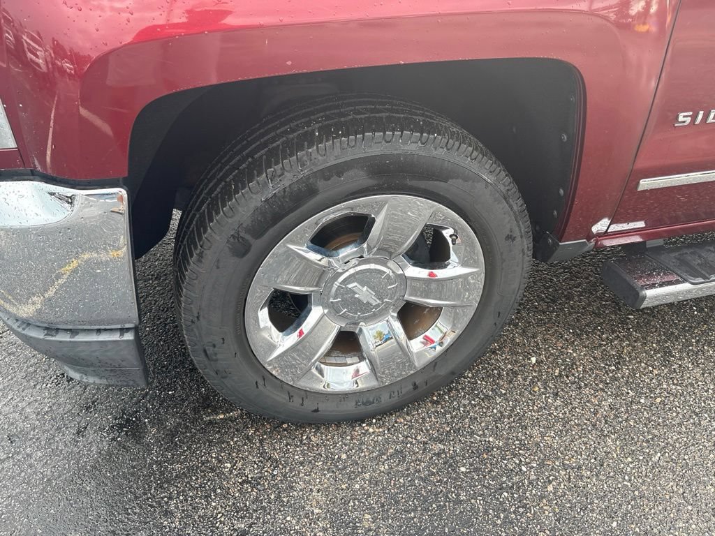 Used 2016 Chevrolet Silverado 1500 LTZ w/ Sport Package RWD image 11