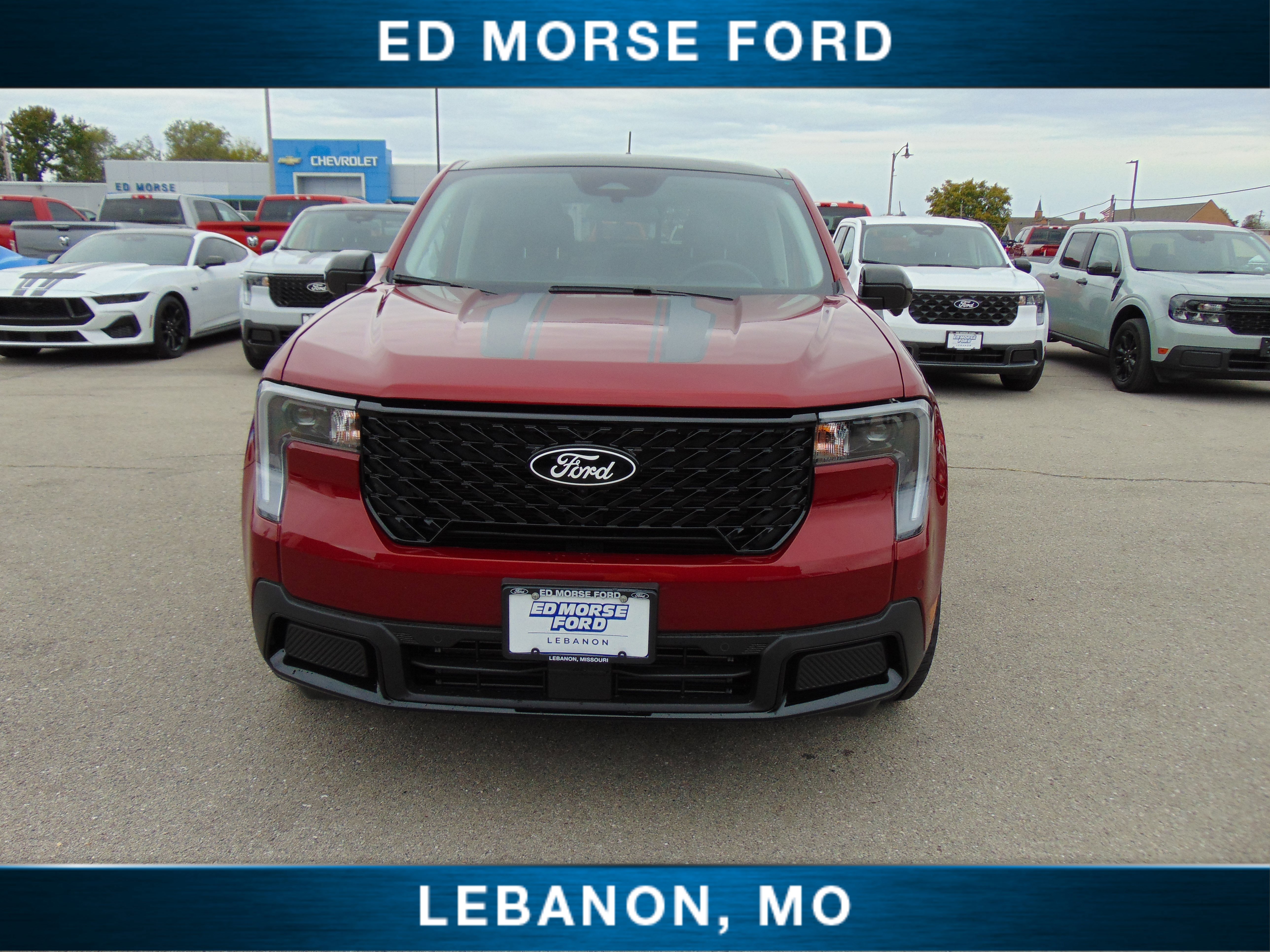 New 2025 Ford Maverick Lariat w/ Black Appearance Package image 3