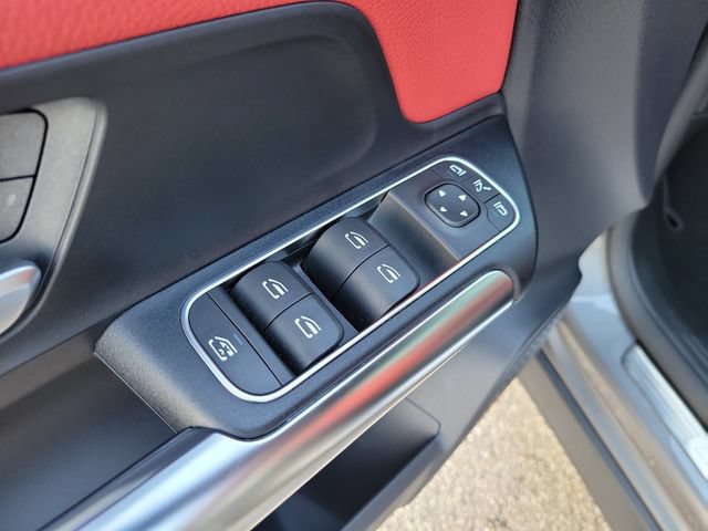 Used 2022 Mercedes-Benz GLA 35 AMG 4MATIC image 20