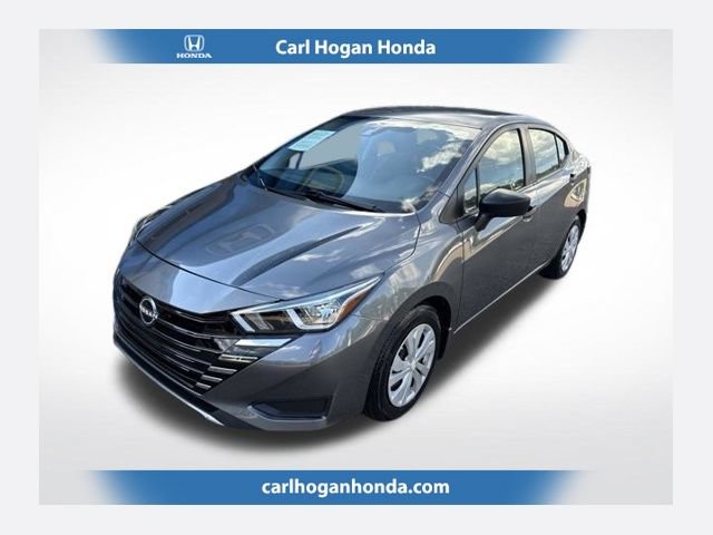 Used 2024 Nissan Versa S w/ Trunk Package
