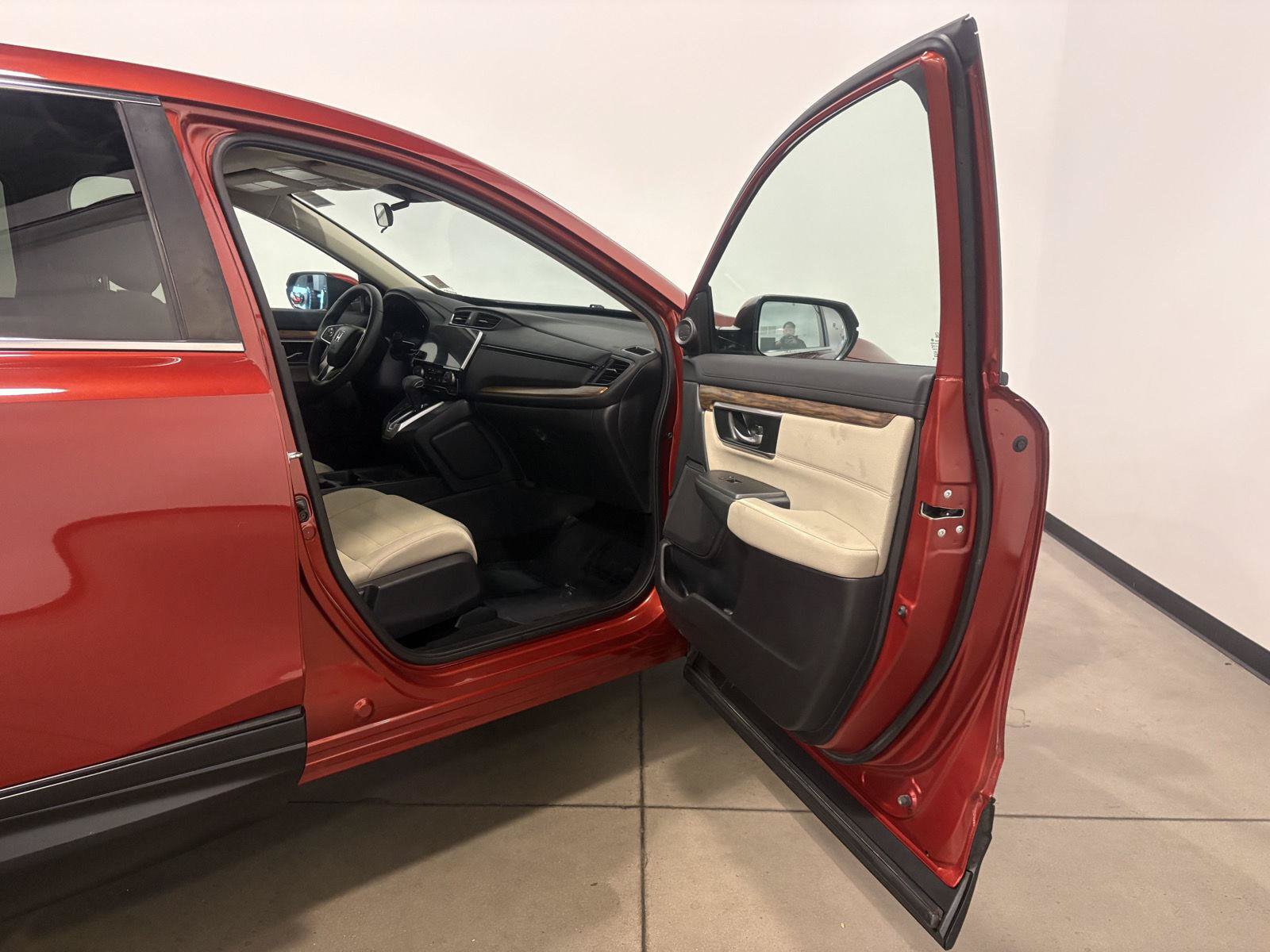 Used 2018 Honda CR-V EX image 47