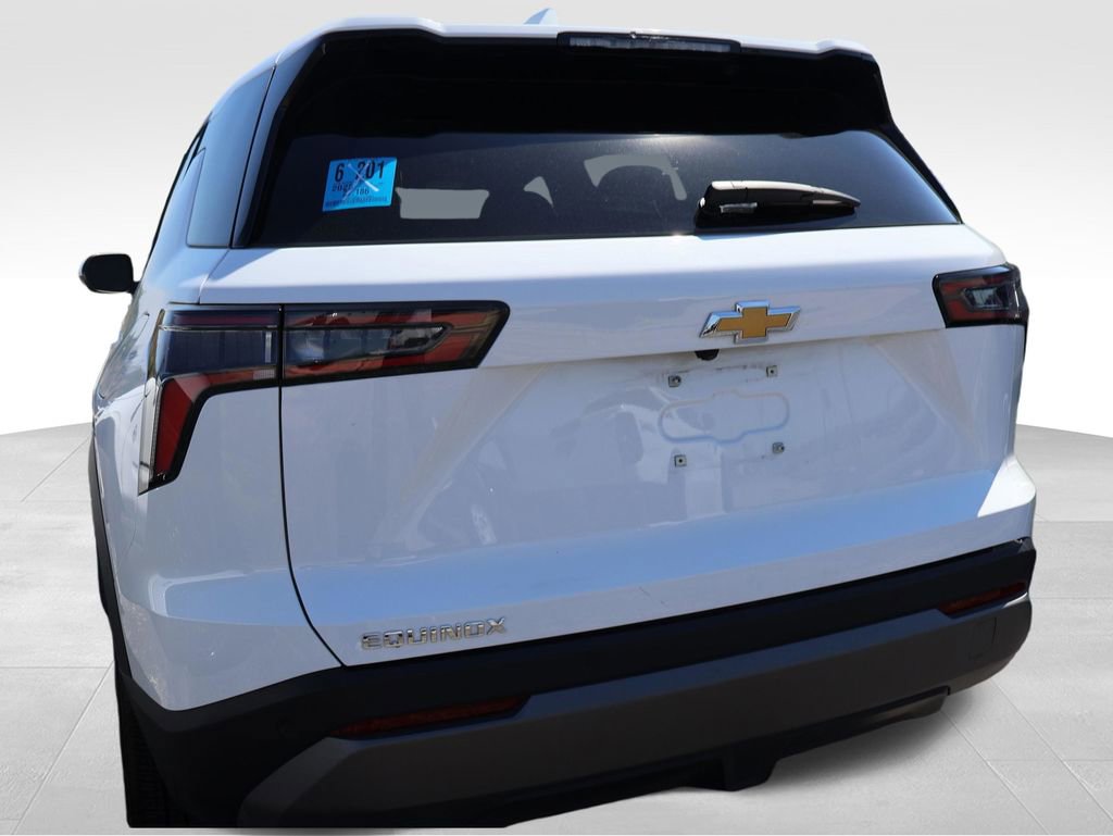 Used 2025 Chevrolet Equinox LT image 5