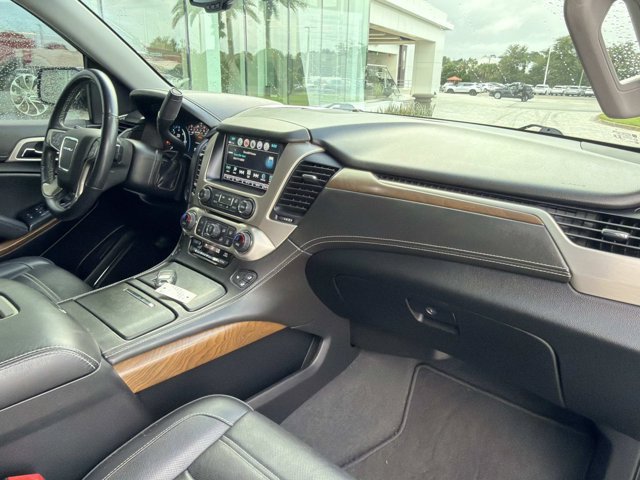 Used 2020 GMC Yukon Denali w/ Denali Ultimate Package RWD image 20