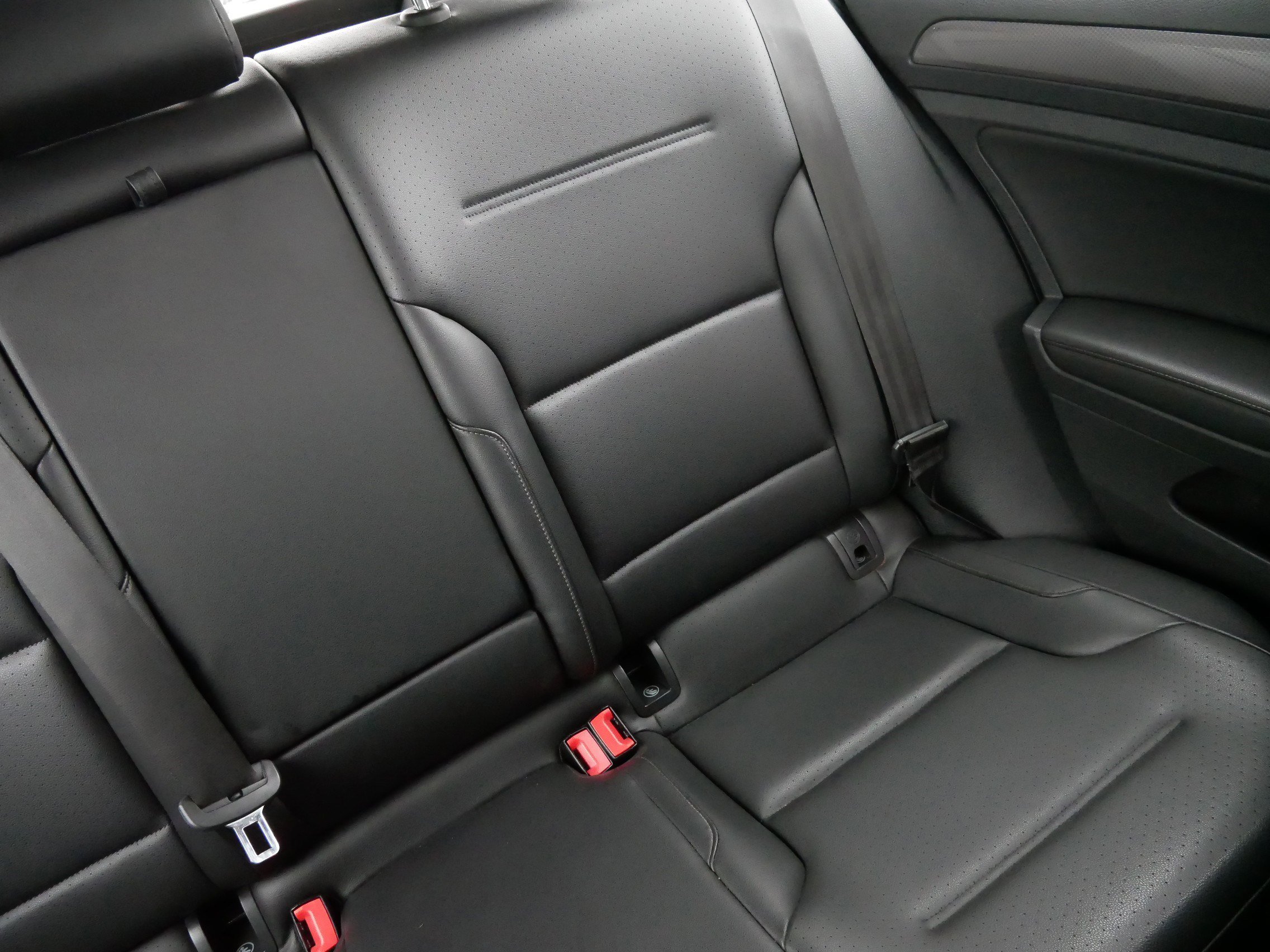 Used 2018 Volkswagen Golf Alltrack SE image 14