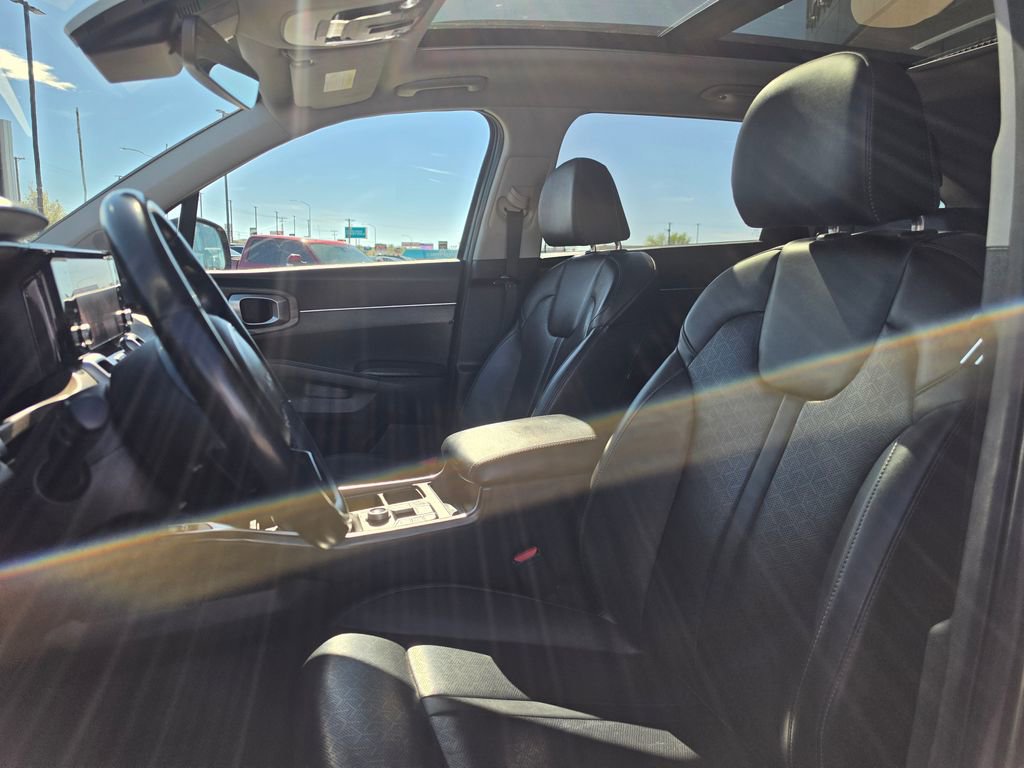 Certified 2023 Kia Sorento X-Line EX image 10