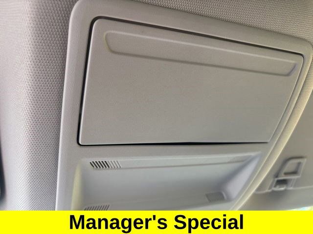 Used 2025 Ford Escape Active image 30