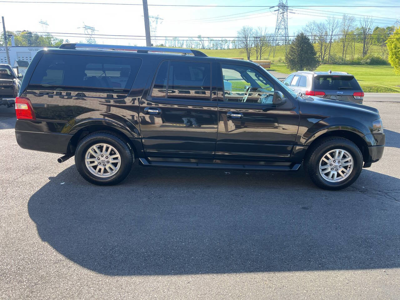 Used 2014 Ford Expedition EL Limited AWD/4WD image 5