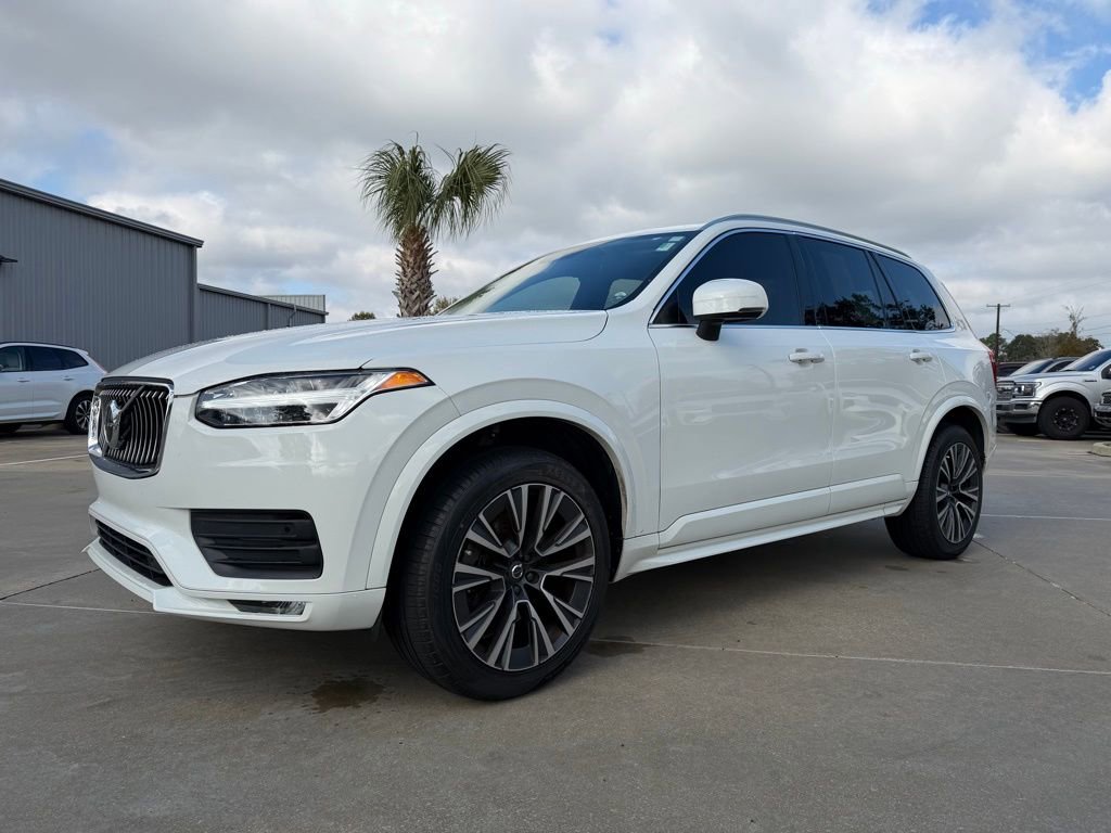 Used 2022 Volvo XC90 T6 Momentum