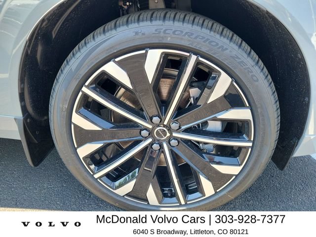New 2026 Volvo XC60 B5 Ultra w/ Protection Package Premier AWD/4WD image 20