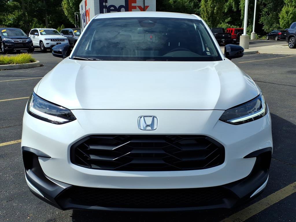 New 2026 Honda HR-V Sport image 2