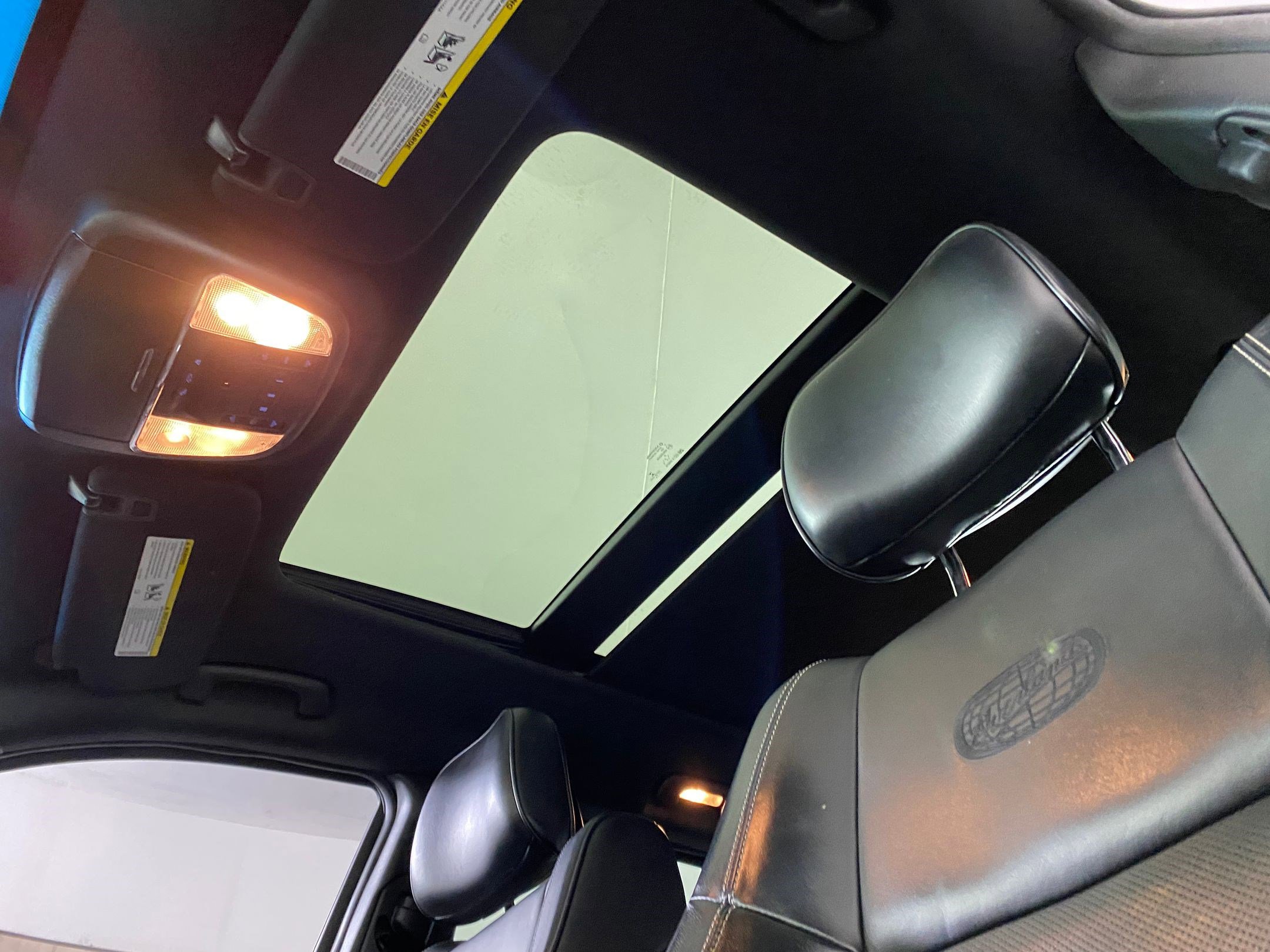 Used 2015 Jeep Grand Cherokee Overland image 14