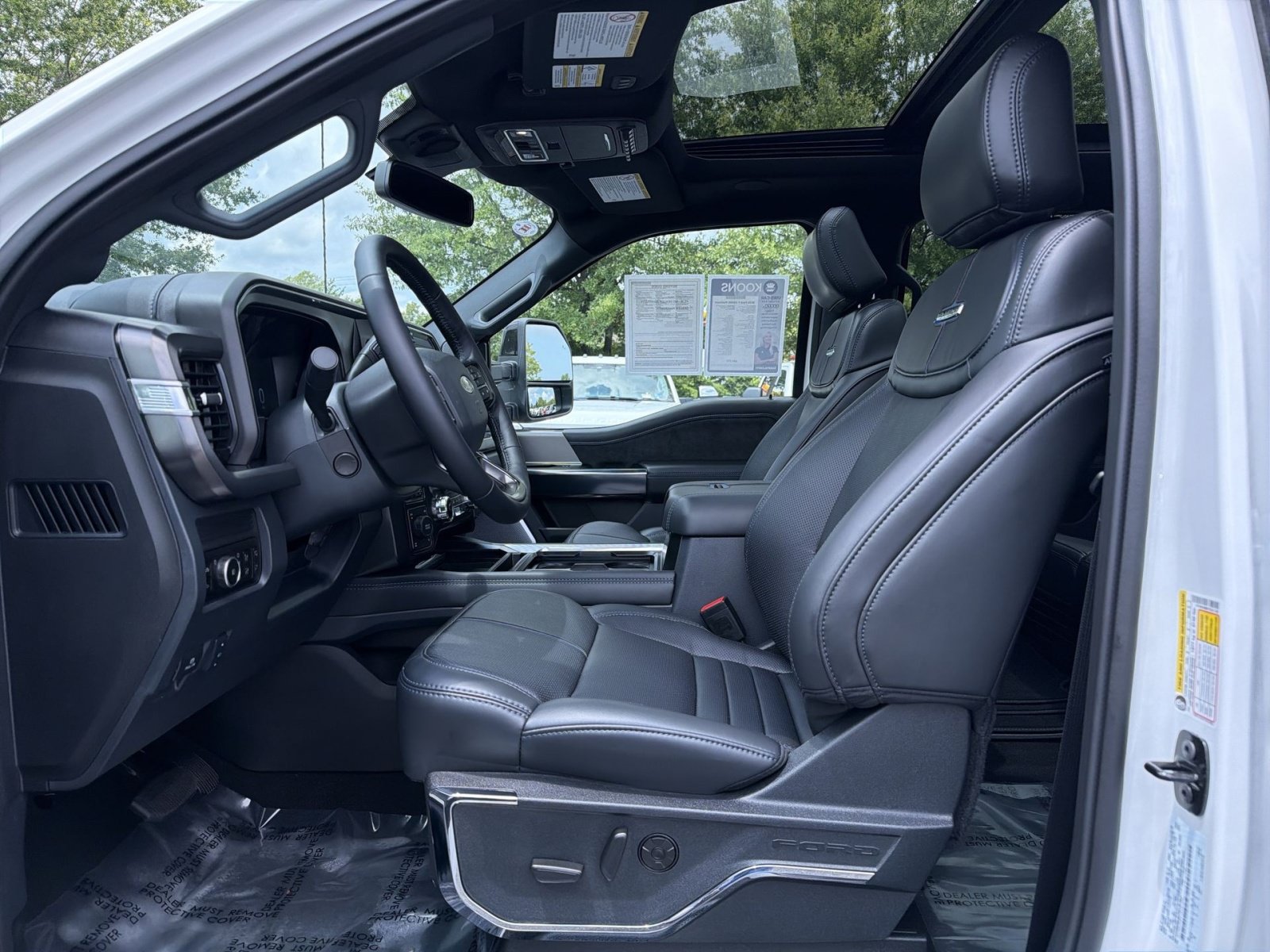 Used 2026 Ford F350 Platinum w/ Snow Plow Prep Package AWD/4WD image 25
