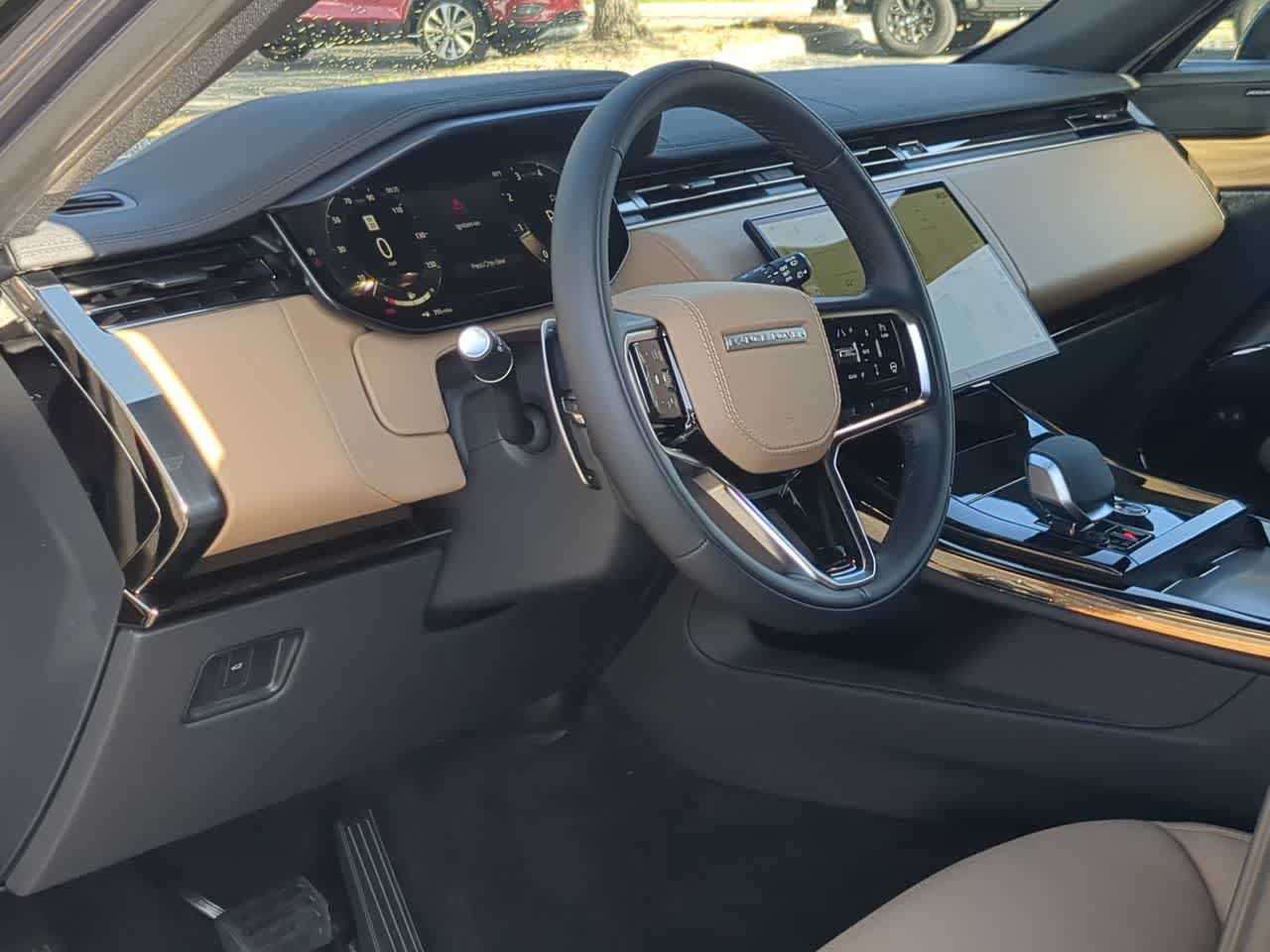 New 2027 Land Rover Range Rover Sport SE AWD/4WD image 10
