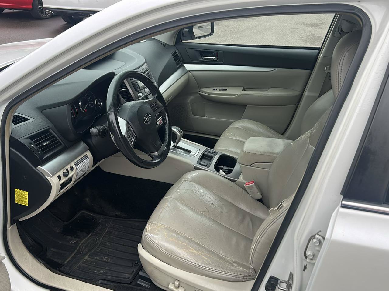 Used 2012 Subaru Outback 2.5i Premium AWD/4WD image 9