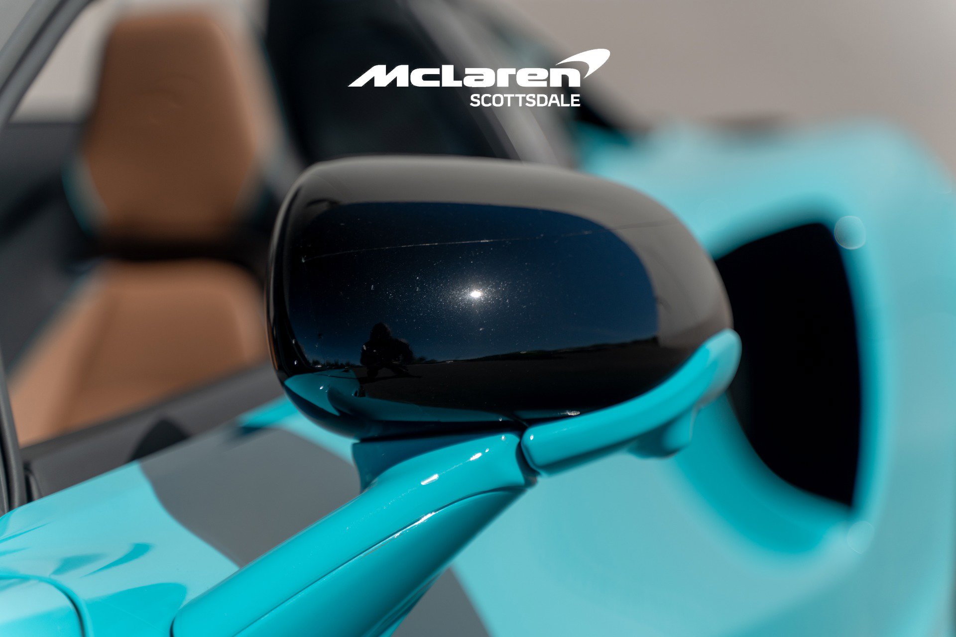 Used 2025 McLaren Artura Spider image 22