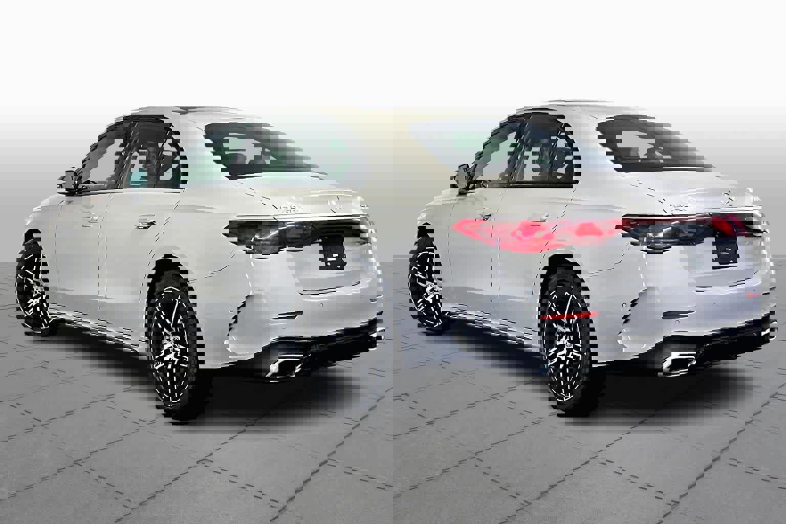 New 2026 Mercedes-Benz E 450 4MATIC Sedan image 3