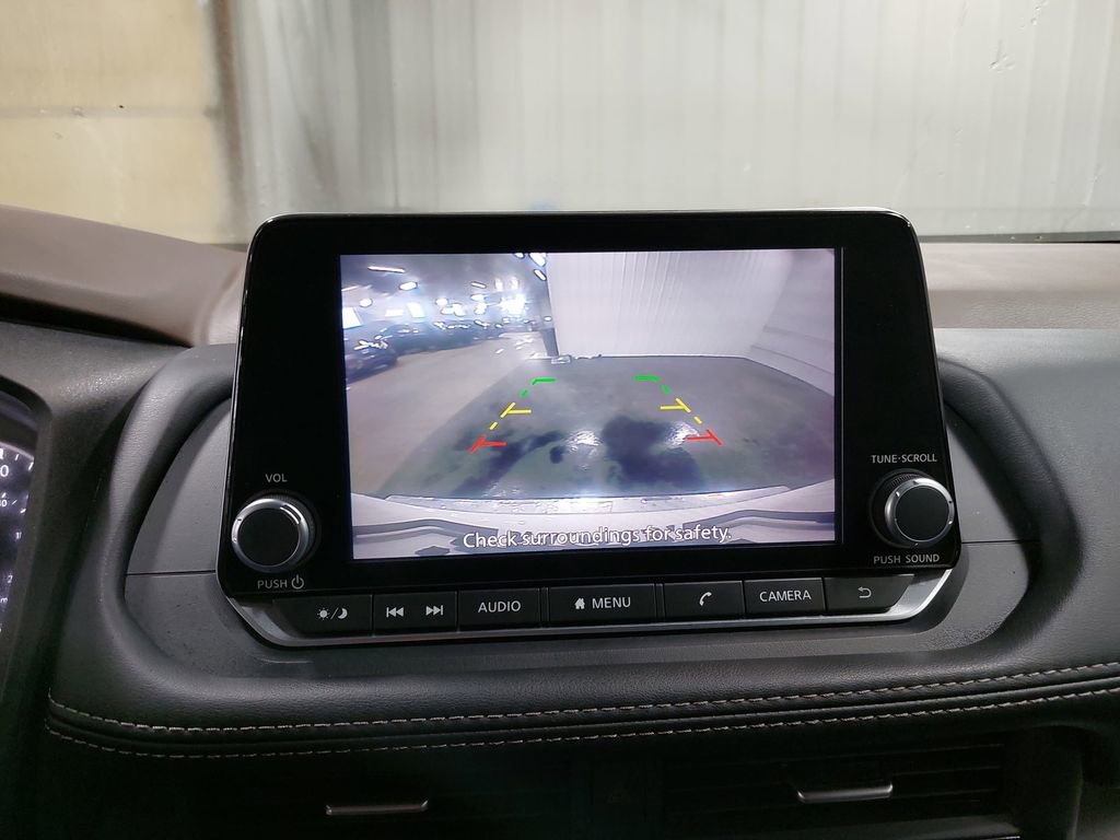 Used 2023 Nissan Rogue SV w/ SV Premium B Package image 24