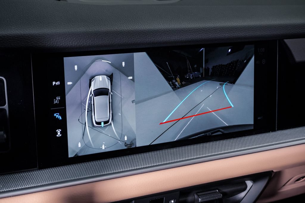 New 2026 Porsche Cayenne AWD/4WD image 23