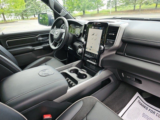 Used 2024 RAM 1500 Laramie image 14