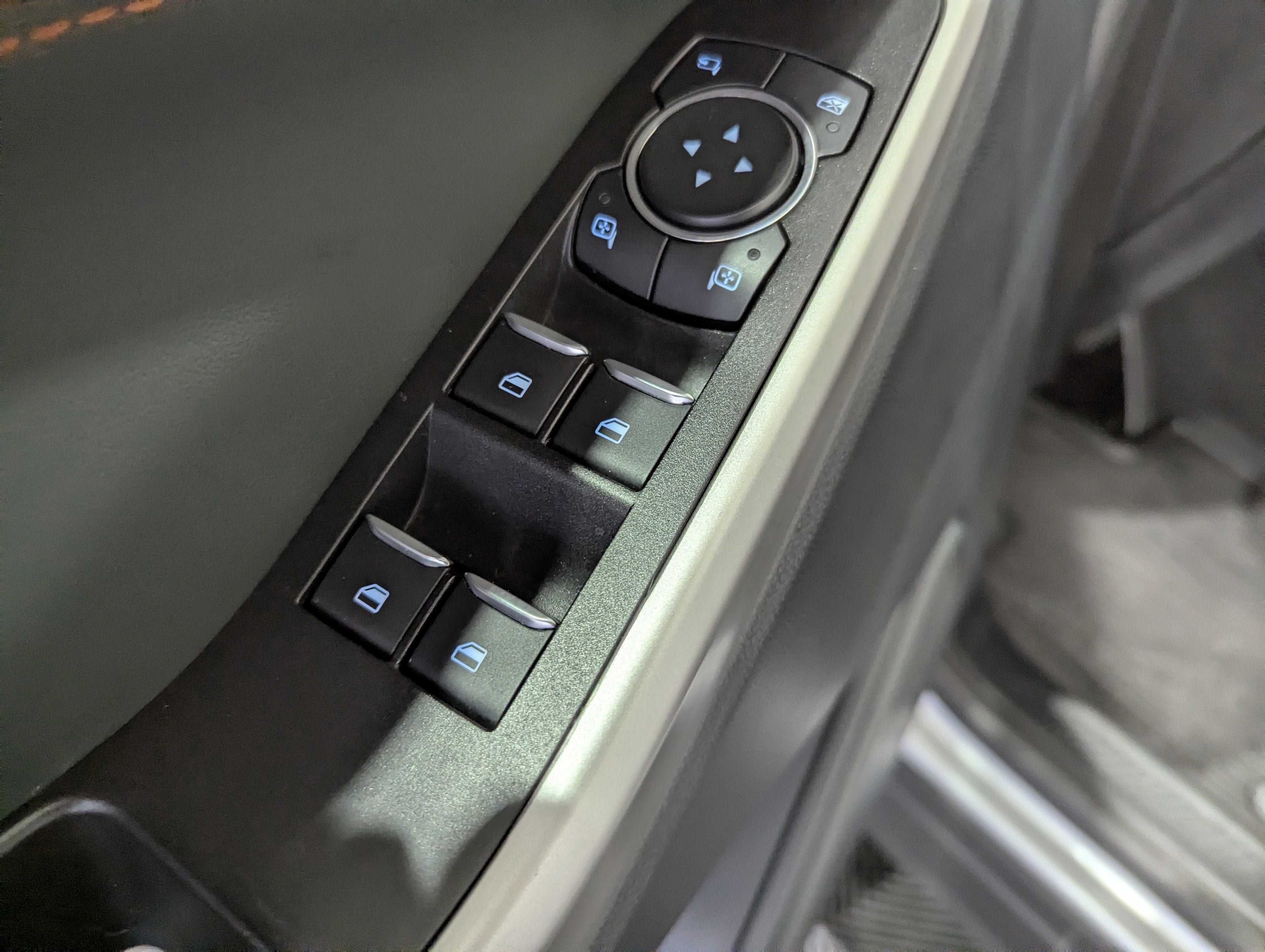 Used 2022 Ford Explorer Timberline w/ Timberline Technology Package AWD/4WD image 20