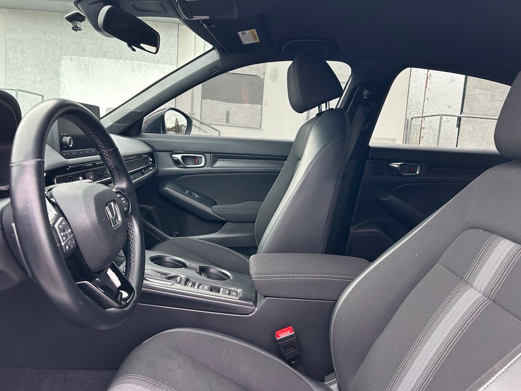Used 2023 Honda Civic Sport image 10