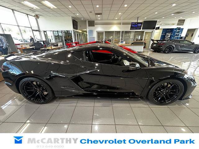 New 2027 Chevrolet Corvette Grand Sport w/ Z52 Sport Performance Package RWD image 4