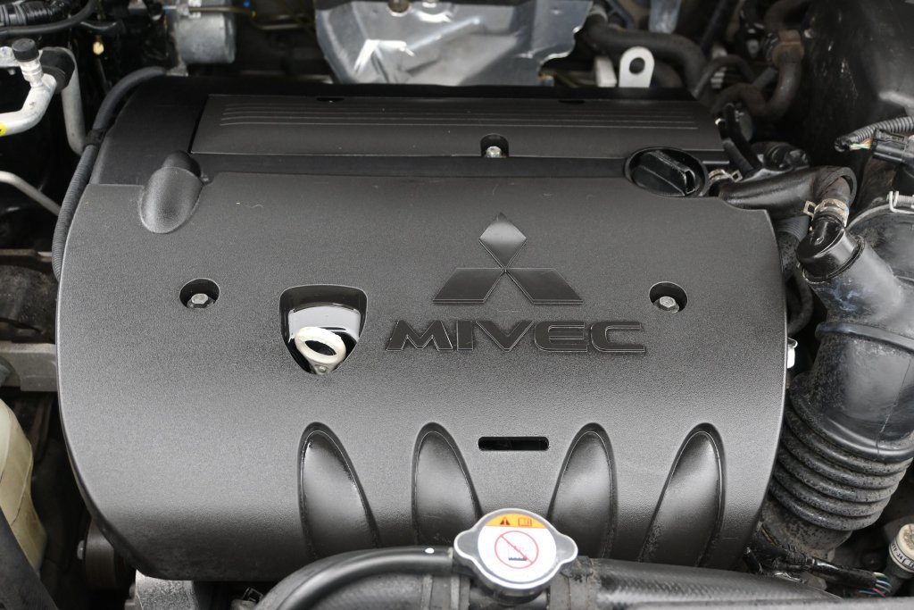 Used 2024 Mitsubishi Outlander Sport ES AWD/4WD image 28