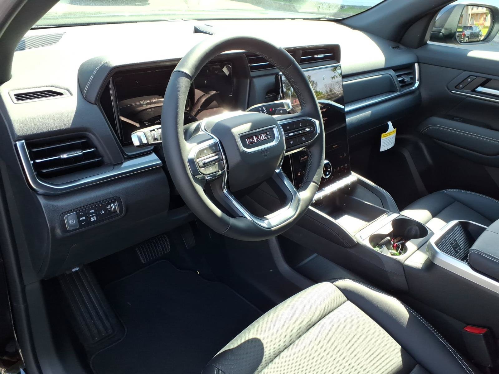 New 2026 GMC Terrain Elevation w/ Elevation Premium Package AWD/4WD image 9