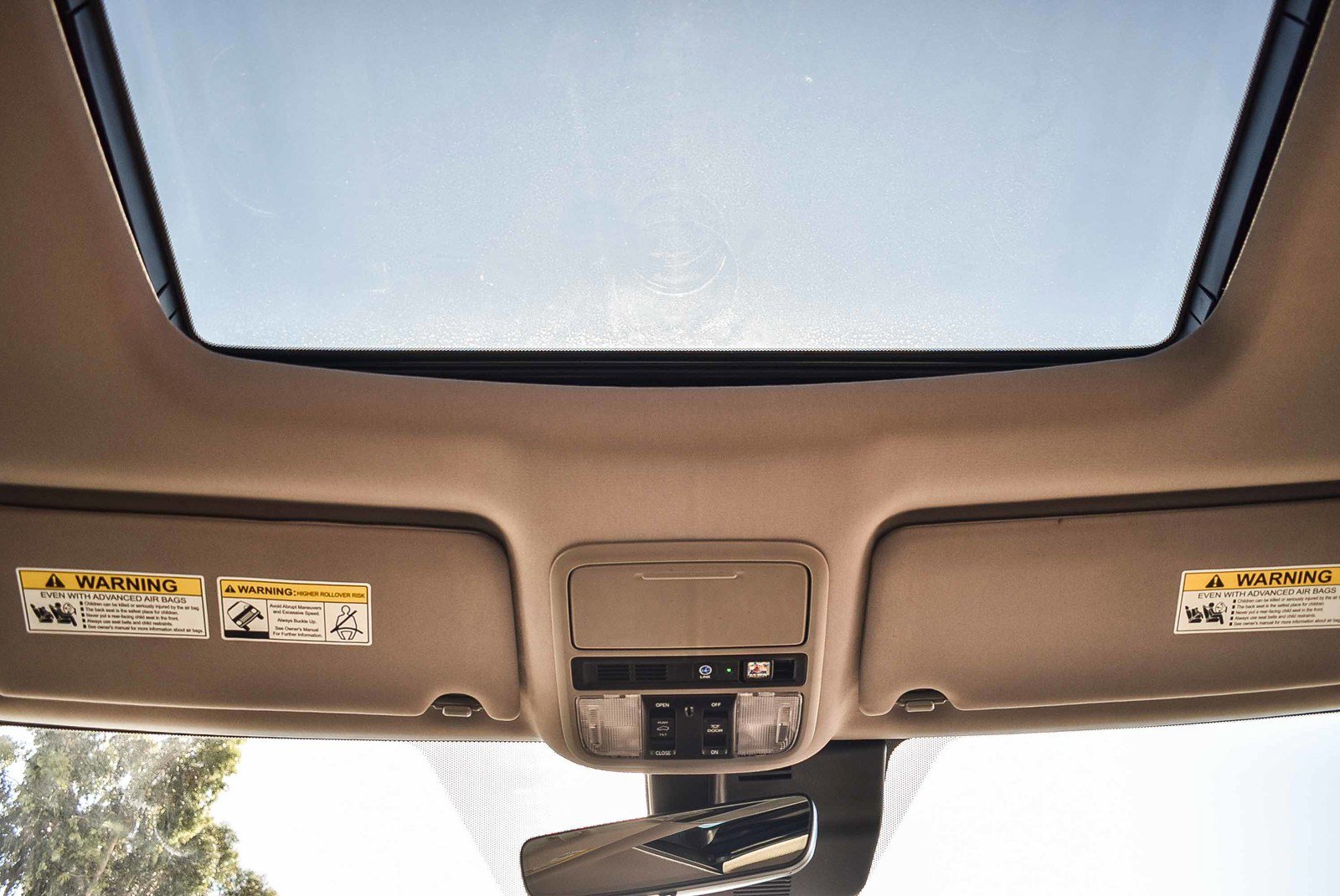 Used 2019 Honda Pilot Touring image 15