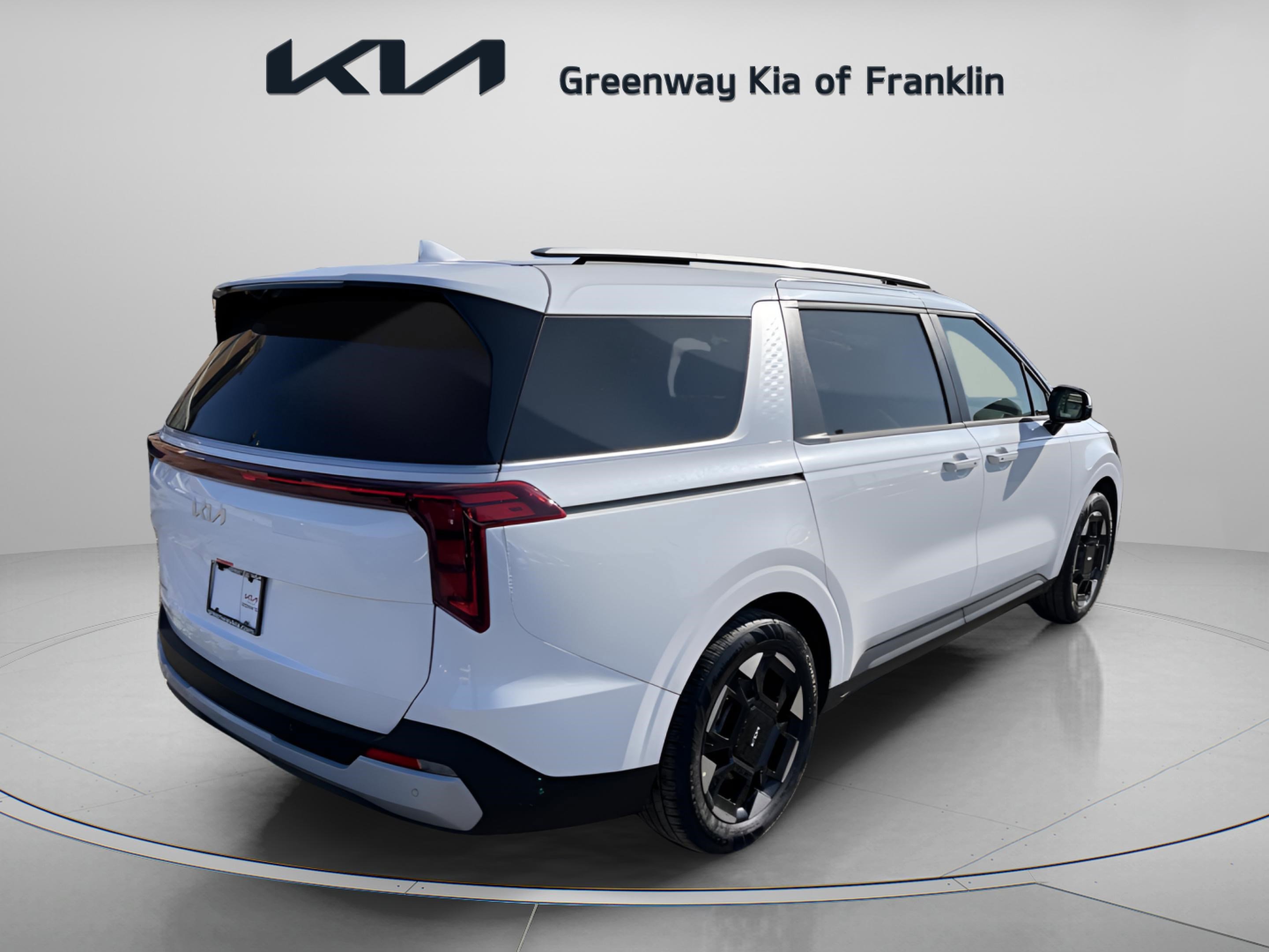New 2026 Kia Carnival EX image 7