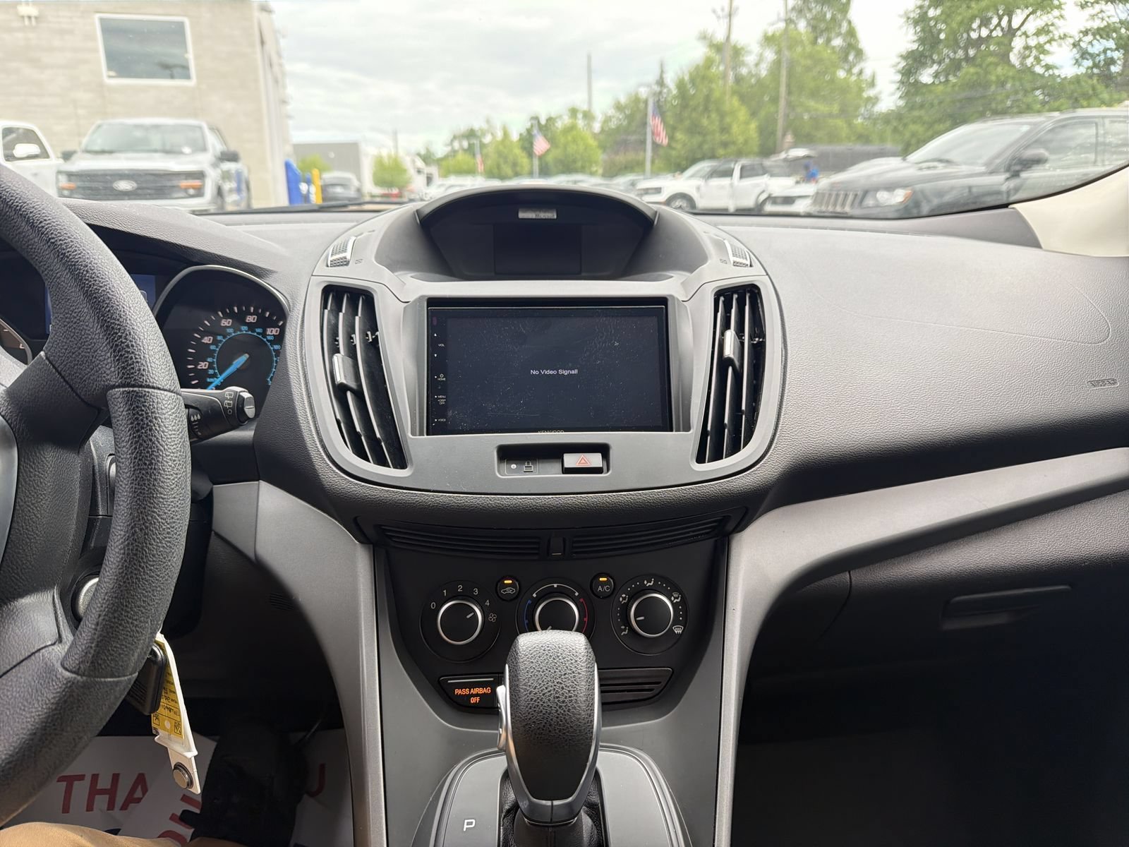 Used 2015 Ford Escape SE FWD image 30